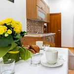 Apartment Karisma Rom